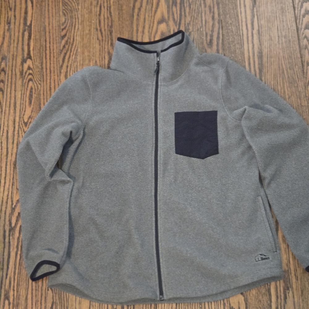 L.L. Bean women's Gray Full Zip Fleece Jacket With Pockets Size L